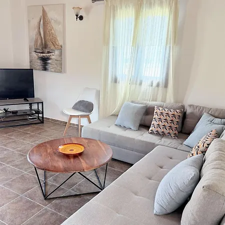 Lindas Villa In Unrivalled Position In Kournas - Amazing View Vila *